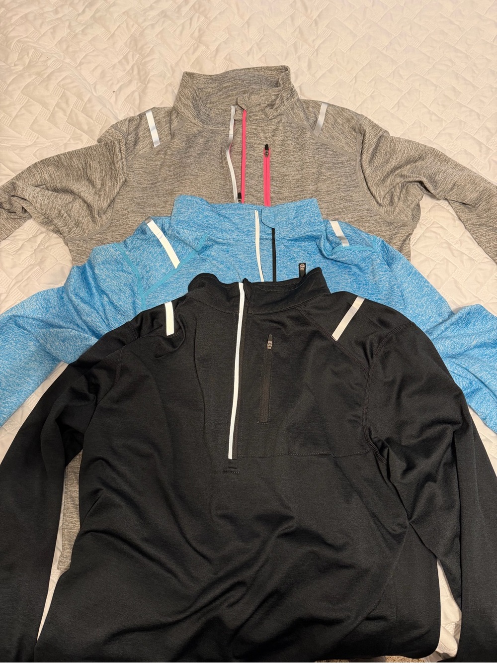Work out shirts set